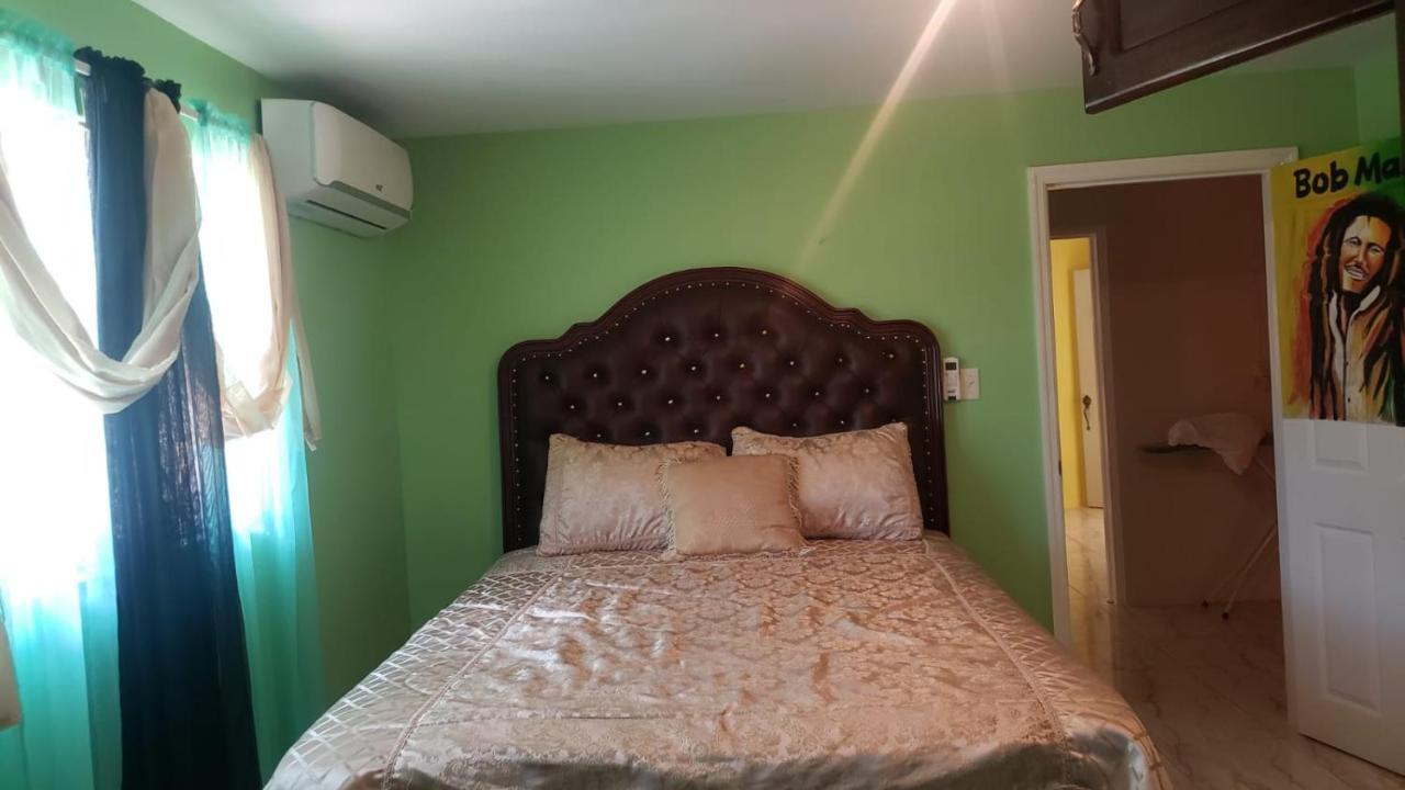 Eve'S Rockaway Villa Alligator Pond Village Екстер'єр фото